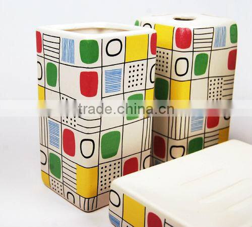 fashion square ceramic bathroom accessories set