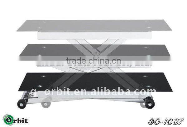 Foldable coffee table