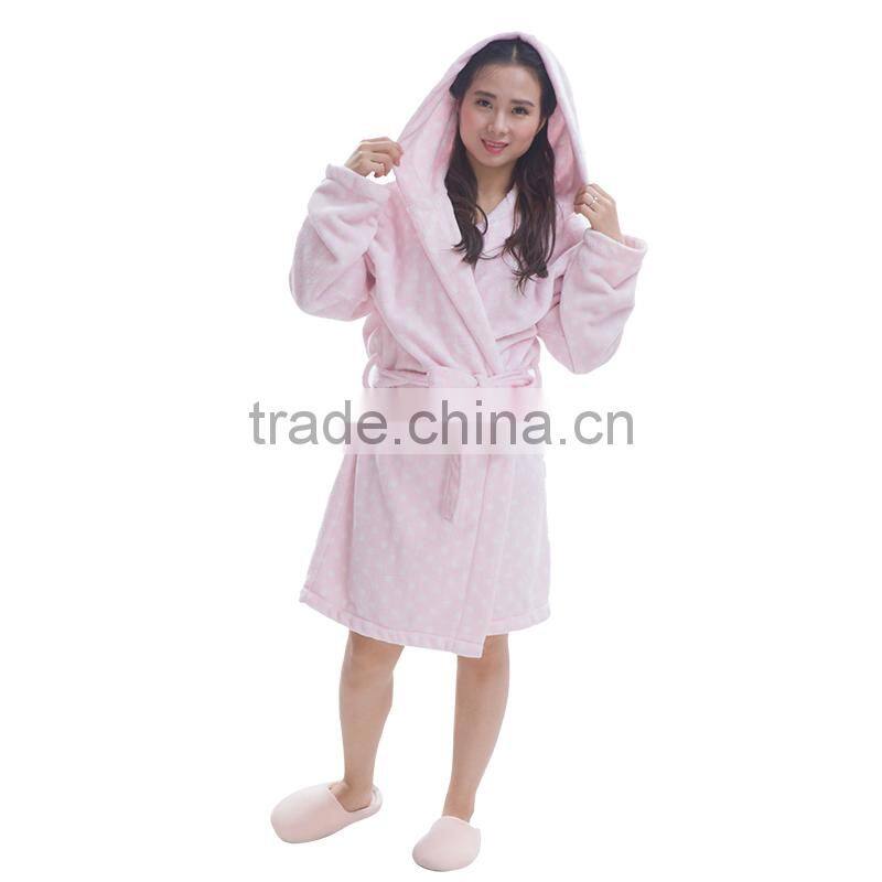 Wholesale hooded mature women sexy bathrobe gift set