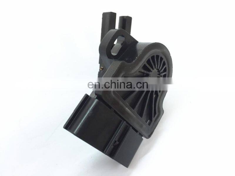 Accelerator Pedal Position Sensor For Mitsubishi Lancer L200 OEM# MR988414 MR578791