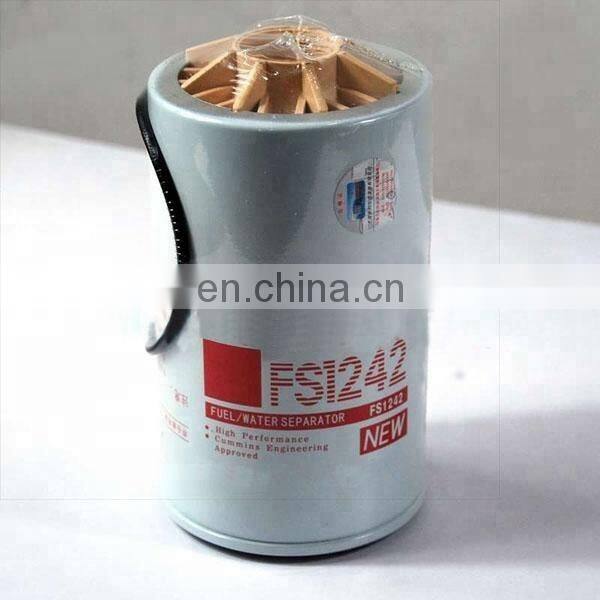 Wheel loader diesel engine spare parts for fuel filter FS1242 3355903 6003113620 1236385 P555001