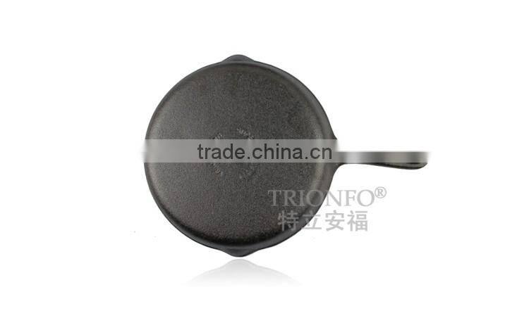 TRIONFO pre-seasoned cast iron pan