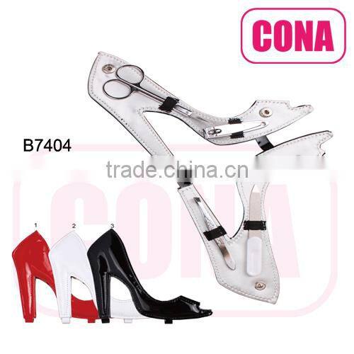 manufacturing latest Manicure Pedicure Set by China supplier