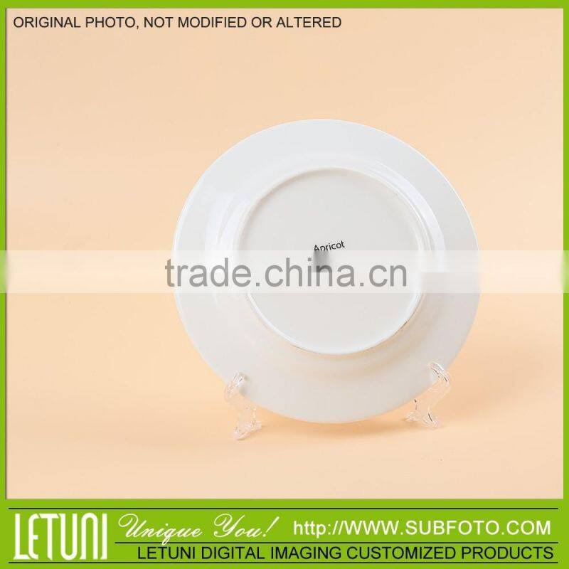 decorative plate with gold lines