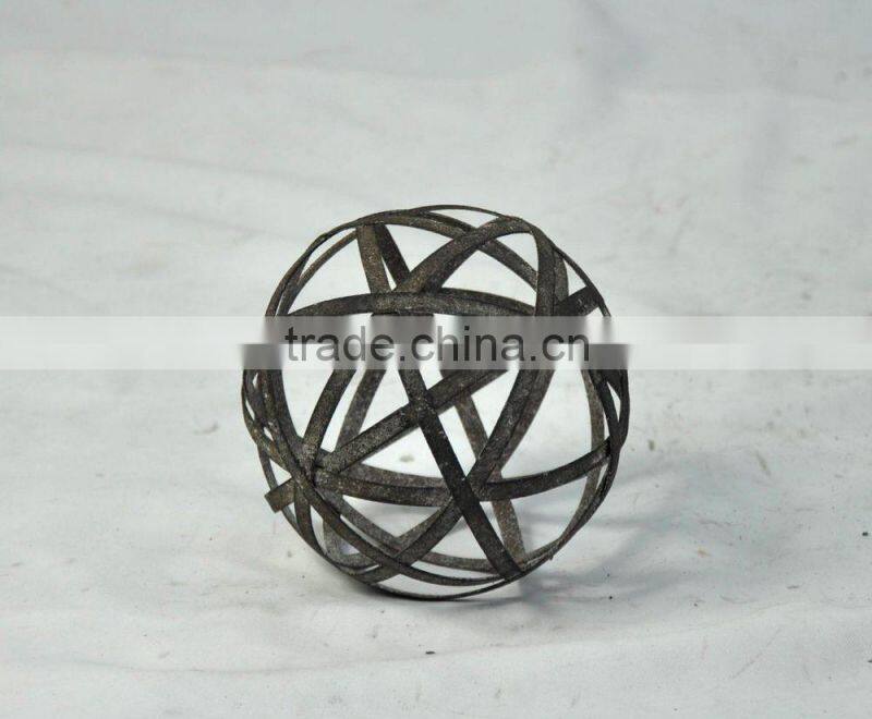13B537MC-J Small vintage wrought iron ball ,wholesale garden art deco ornaments