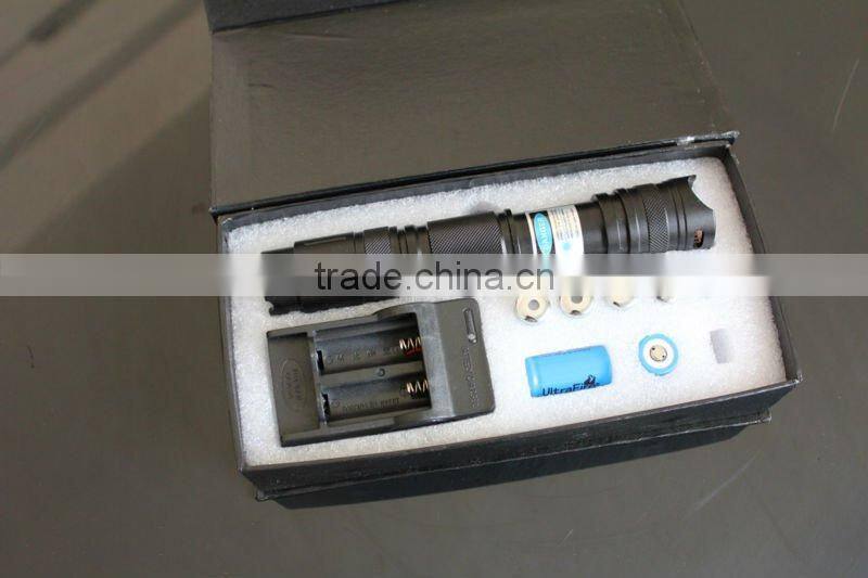 High quality 1000mw 445nm Adjustable Focus blue beam laser pointer