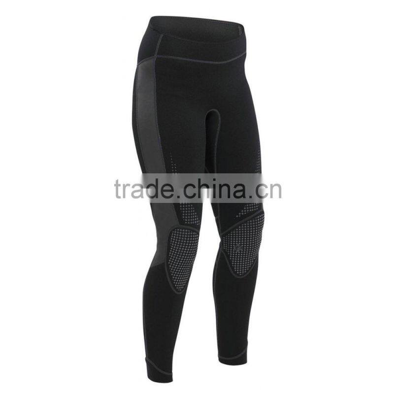 2014 fashion and top design customize neoprene surfing shorts