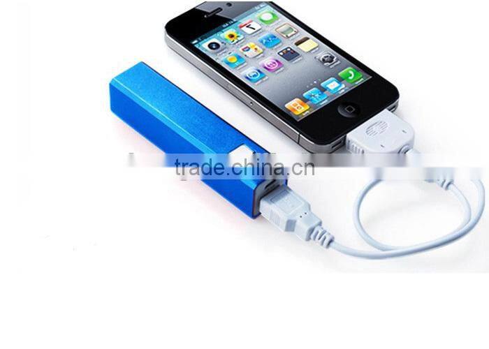 China 18650 charger in lipstick 18650 battery charger 2600mah mobile phone charger