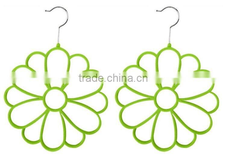 Hight Quality Green Color Velvet Flower Scarf Hanger