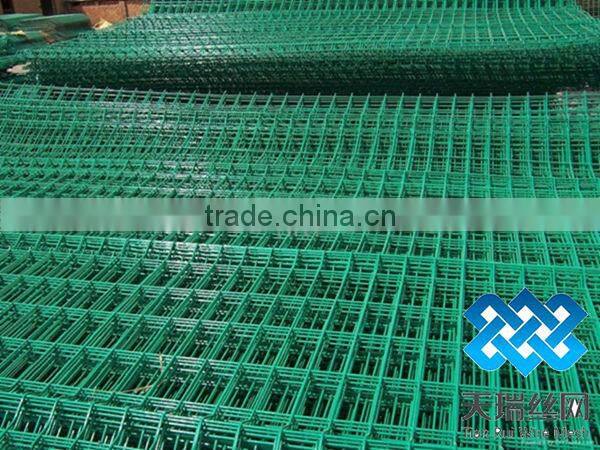 Electro galvanized welded mesh fence panel