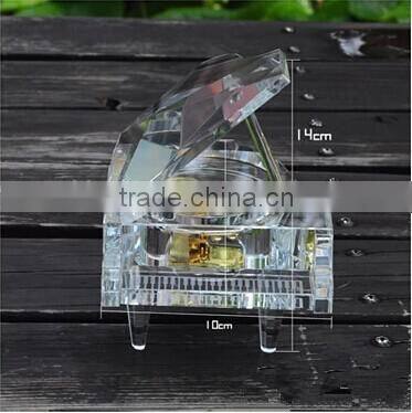 2016 popular piano shape Melody crystal music box