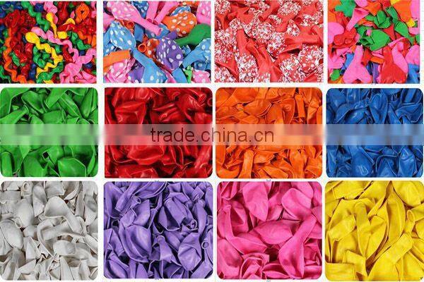 Customized Rubber Decorative Christmas Kid toys Emoji Balloon For Factory