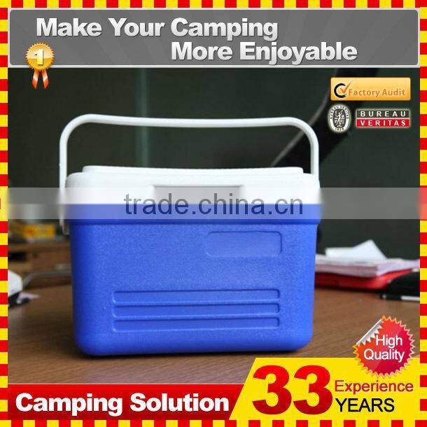 Outdoor rotomolding locking fishing cooler box