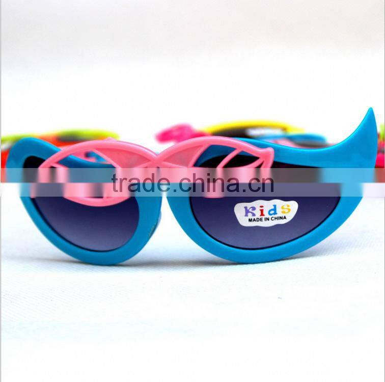 Leaves Shape Kids Glasses Folding Kids Sun Glasses Fashionable Folding Plastic Sunglasses