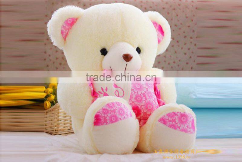 hot sale co2 laser machine fabric cutting shandong with CE