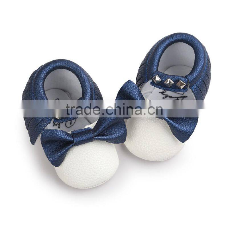 Rivet design fashion moccasins for baby, baby rivet moccasins