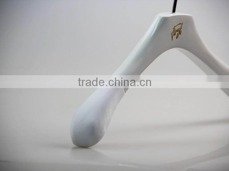 custom logo and size matched sets wooden top hanger