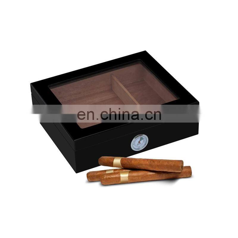 Factory oem glass top handcrafted cedar portable wooden box cigar shop humidor for cigar with humidifier