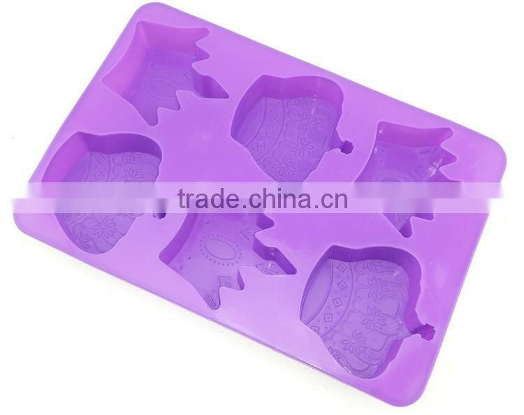 Silicone mold decoration