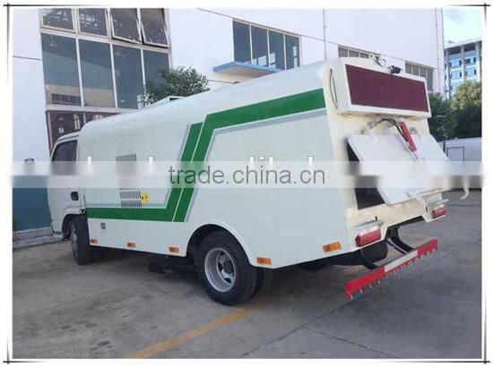 Dongfeng 4x2 Chassis vacuum sweeper road sweep truck sale sweeping machine
