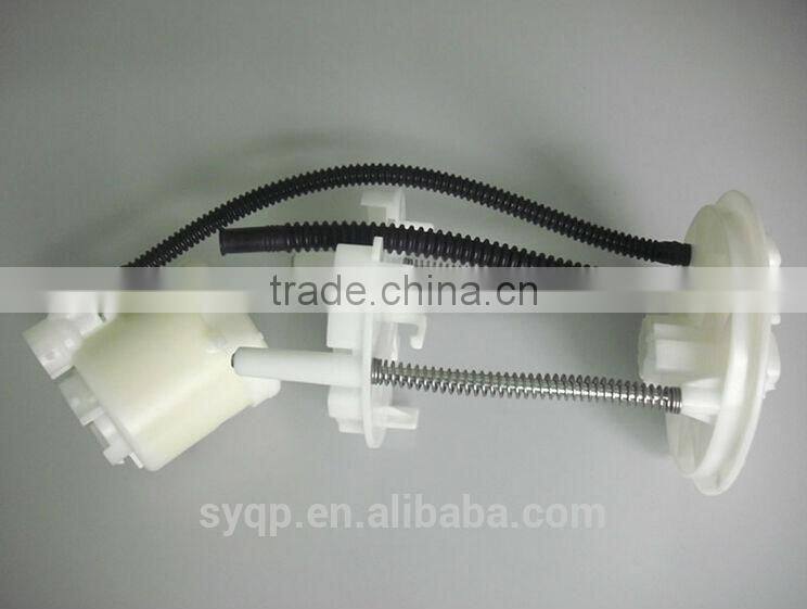 High Quality Fuel Spare Part Fuel Filter for Toyota Hiace 77024-26010