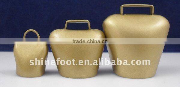 1.5inch colorful painted cow bell A4-C018 with leather strap and keyring as promotional gifts (E146)