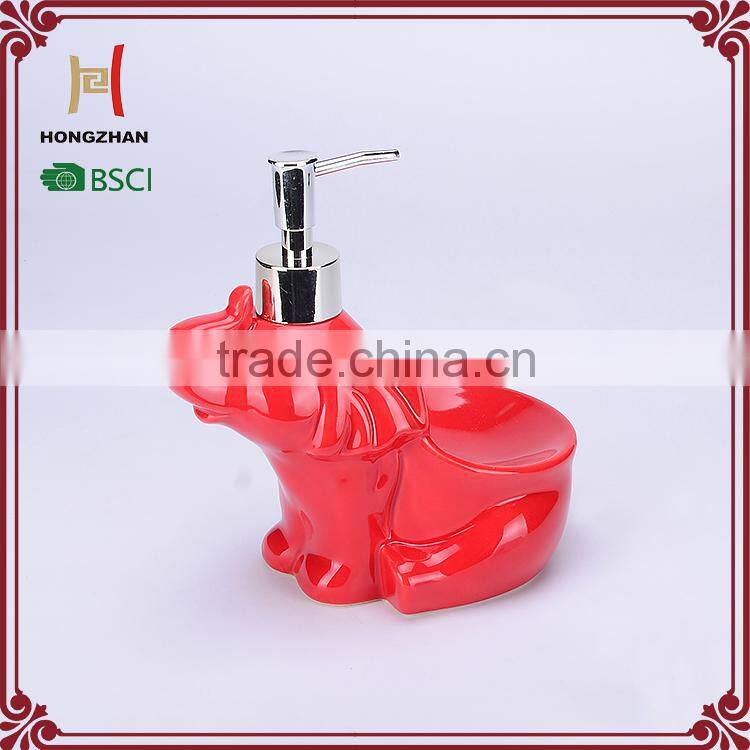 Animal lotion/soap dispenser ceramic