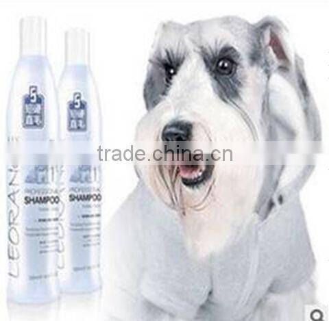 Natural Pet Shampoo and shower