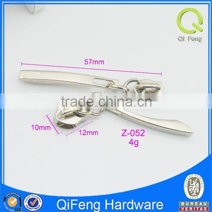 custom zippers sliders