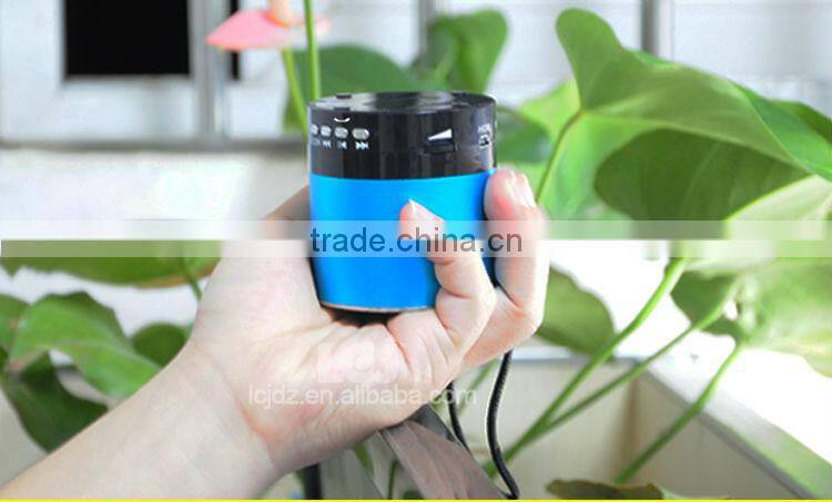 D-062 mini bluetooth radio FM MP3 player