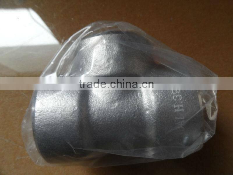 forged pipe fitting 3000 class tee