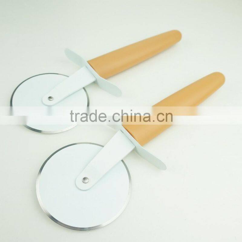 32061 Kitchen gadget kitchen tool round lace pizza cutter