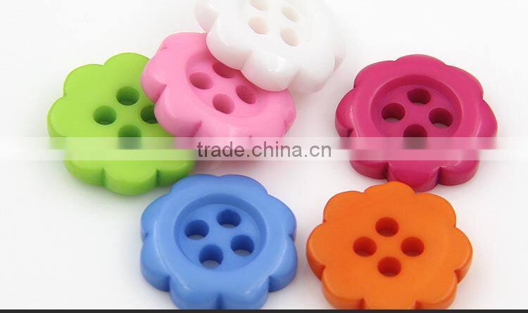 Hot Sale 18mm Colored Plastic Flower Children Baby Coat Buttons