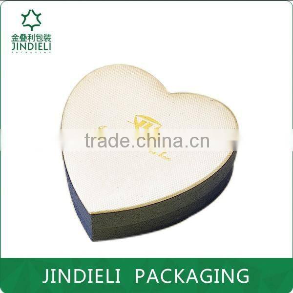 cute heart shaped paper food packaging chocolate gift box