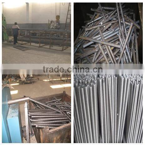 Adjustable jack base for scaffolding