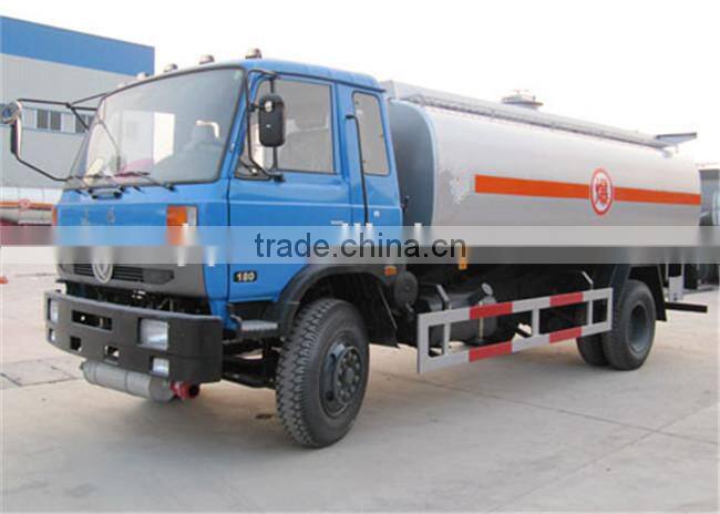Dongfeng 2 axles oil truck capacity fuel tank truck for sale in Russia