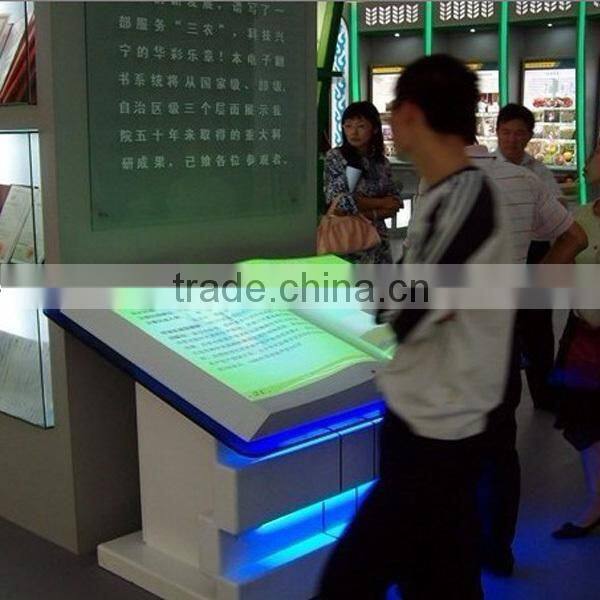 Wholesale Price Chariot interactive book model used in school for history learning