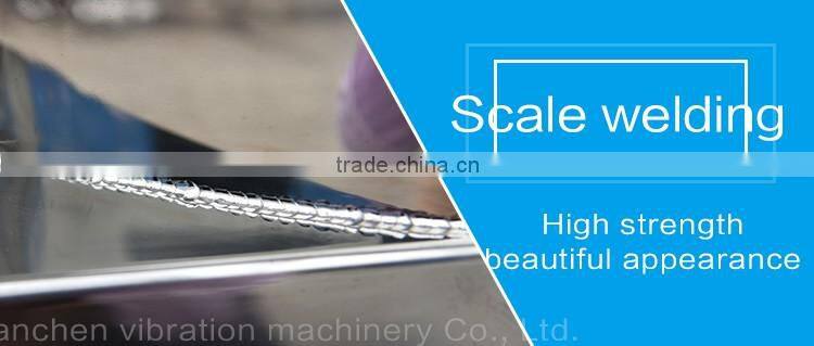 Ultrasonic vibrating screen for sieving super fine powders