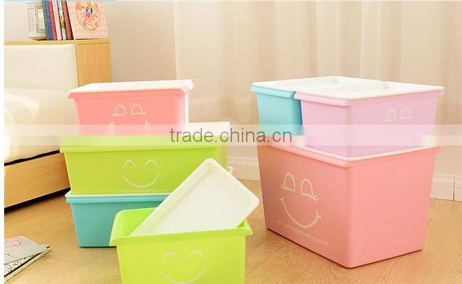 Q1127 Children's snacks, toys, clothes, storage boxes