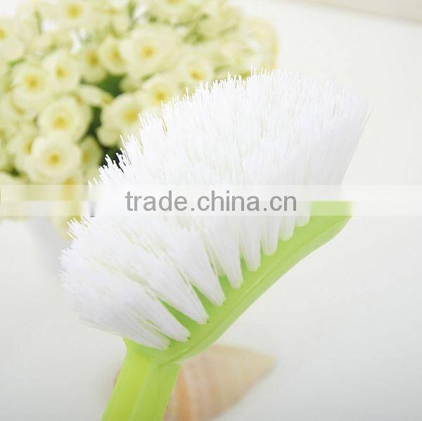 no holder plastic cleaning brush