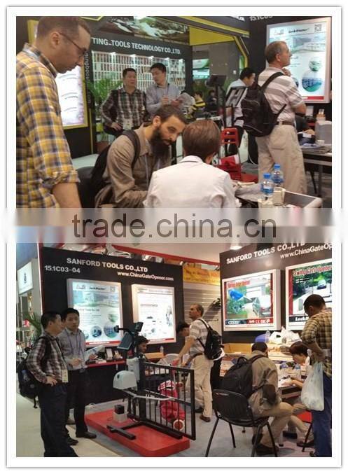 Energy Saving Type Single Swing Gate Opener For Farm Yard Use