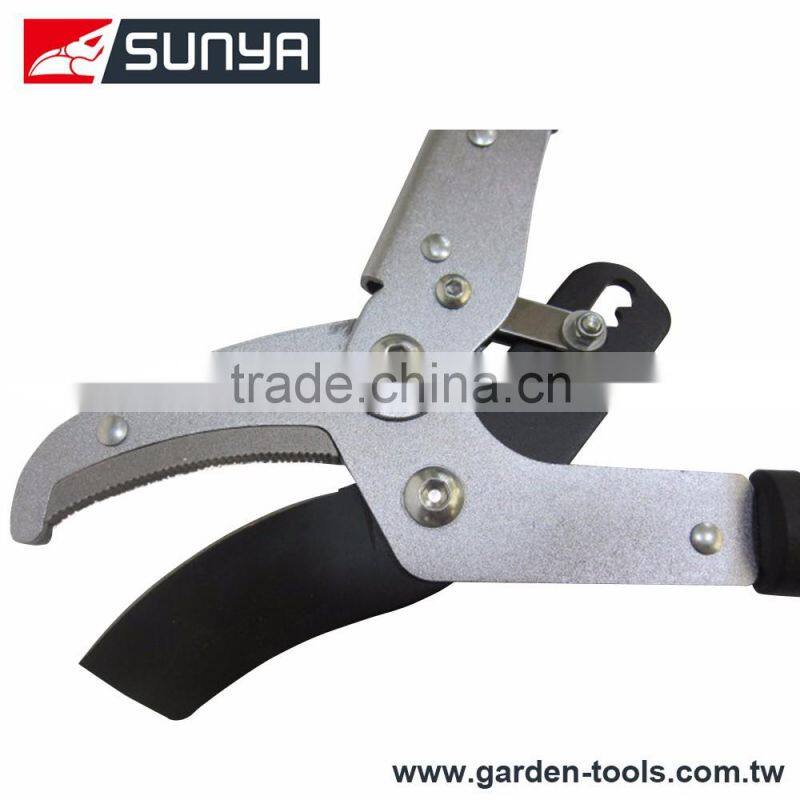 Steel handle garden anvil ratchet lopper