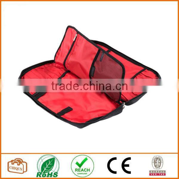 12 Pocket Single-Zip Knife Case