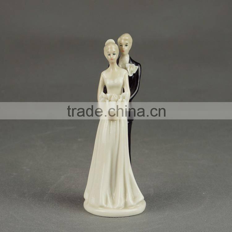 High Quality Event Supplies Bride and Groom Ceramic Figurine Cake Topper for wedding Party Table decoration-BY-TOP4