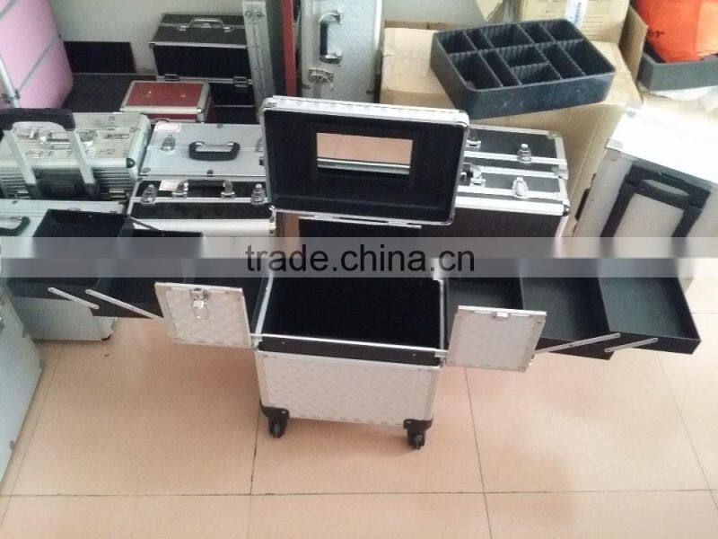 trolley vanity beauty box with 360 degree wheels