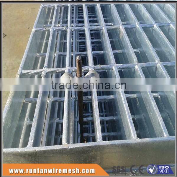factory hot dipped galvanized catwalk flooring metal grate decking (Trade Assurance)