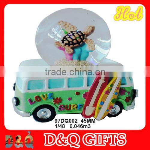 2015 new product polyresin vans snow globle