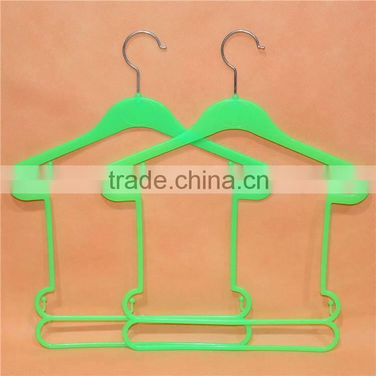 Plastic children clothes hanger for baby clothes