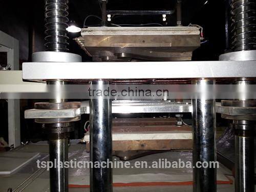 WG 500 double layers disposable plastic glove making machine price