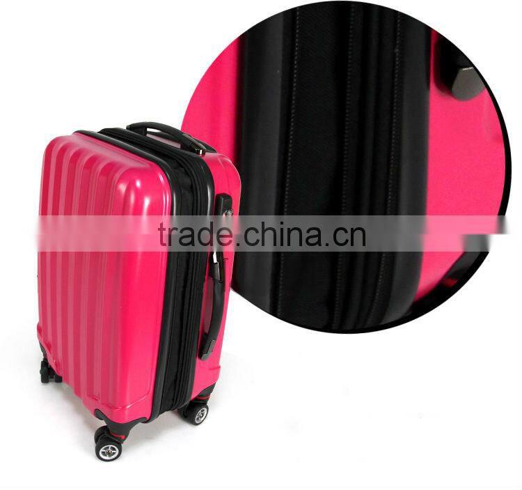 2014 china alibaba hot sale beautiful travel bag on wheels in full size